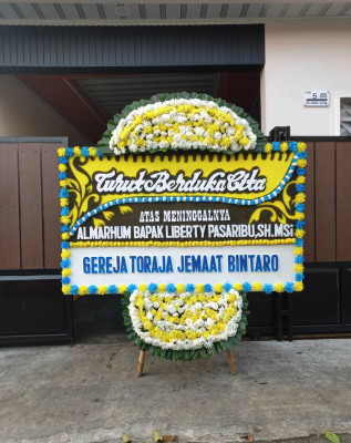 Papan Bunga Duka di Bandar Pasir Mandoge