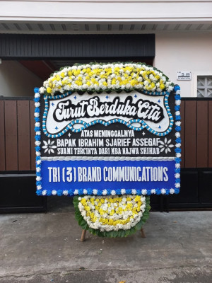 Papan Bunga Duka di Bandar Pasir Mandoge